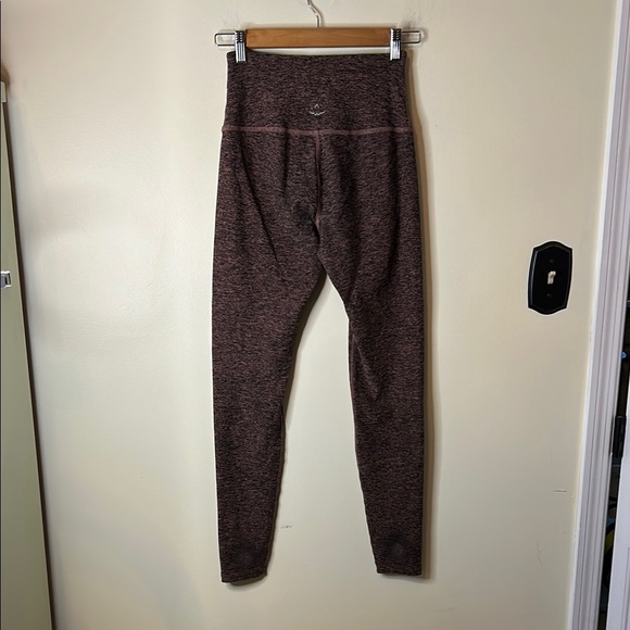 Beyond Yoga Space Dye Vitalize Full Length Leggings Size M - Picture 3 of 12